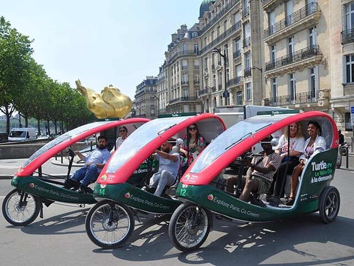 Private City-Tour by pedicab in Paris : The "Gustave Eiffel", photo 3