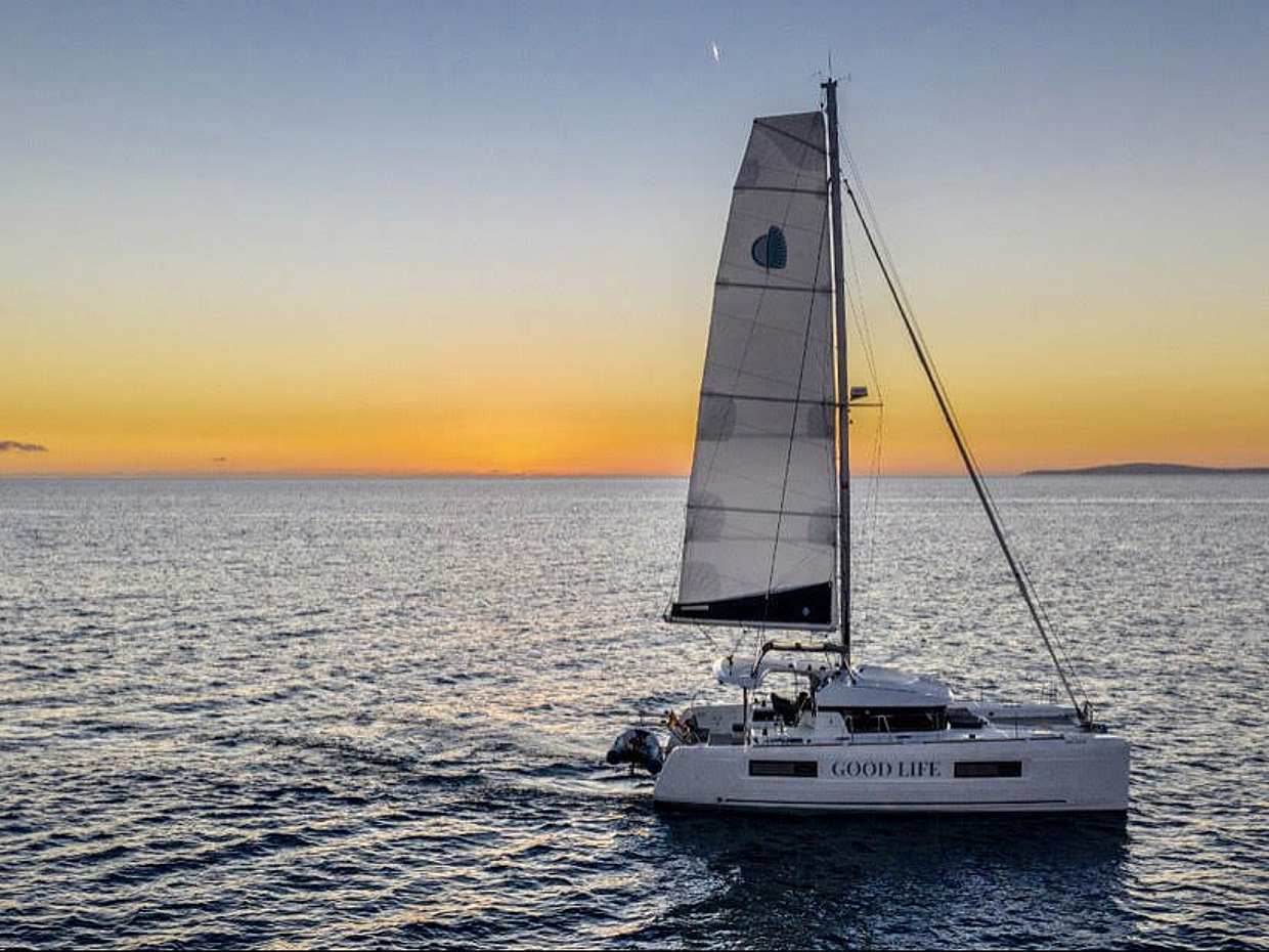 Catamaran cruise van 8 uur vanuit Palma de Mallorca