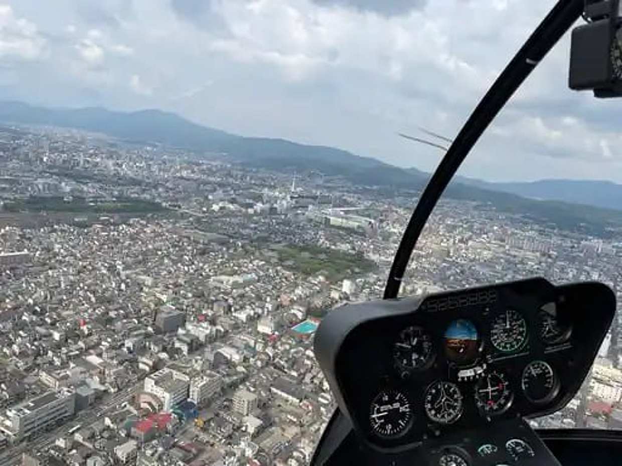Tokyo - Skytree, Ginza & Tokyo Station Heli Ride (1-3 persons) in Japan, photo 2