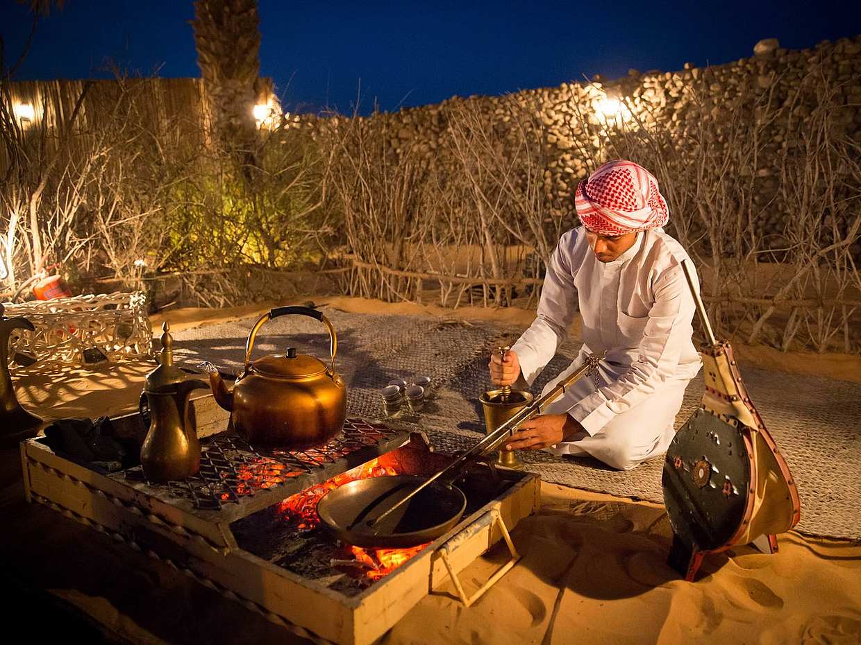Dubai Miras Çöl Safarisi Vintage Land Rover ile Barbekü Akşam Yemeği, Birleşik Arap Emirlikleri, Sharjah, photo 4