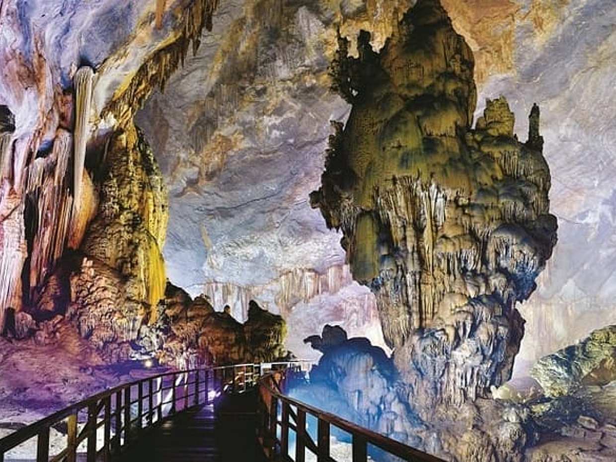 Full day visit Paradise Cave from Hue, photo 3