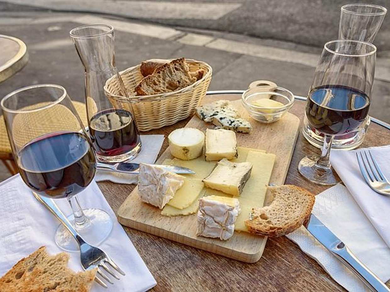 Accessible Geschmacks- & Erkundungstour – Von Rethymno nach Heraklion mit lokalen Aromen, Entspannung am Meer & Stadtcharme in Griechenland
, photo 2