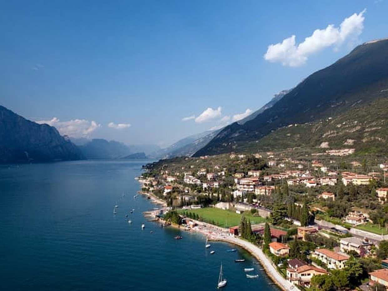 Enchanting Waters: Discovering the Lakes of Italy, Self-Drive, photo 4