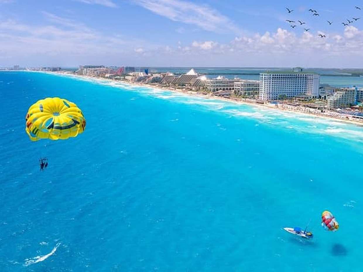 Cancun Parasailing and Jet Ski Adventure, photo 2