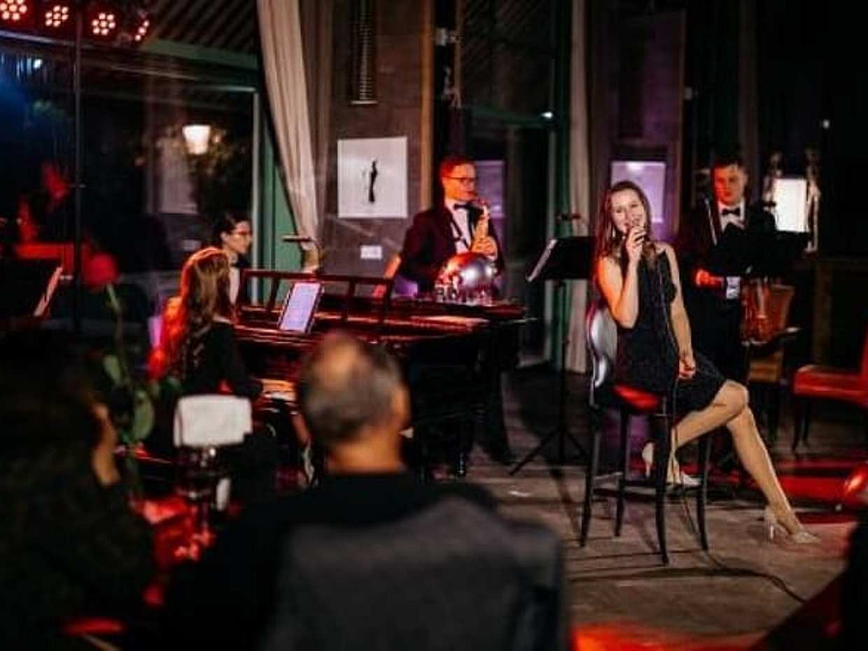 "Spectacle hommage à Sinatra et dîner facultatif avec audioguide en Tchéquie, Prague", photo 3