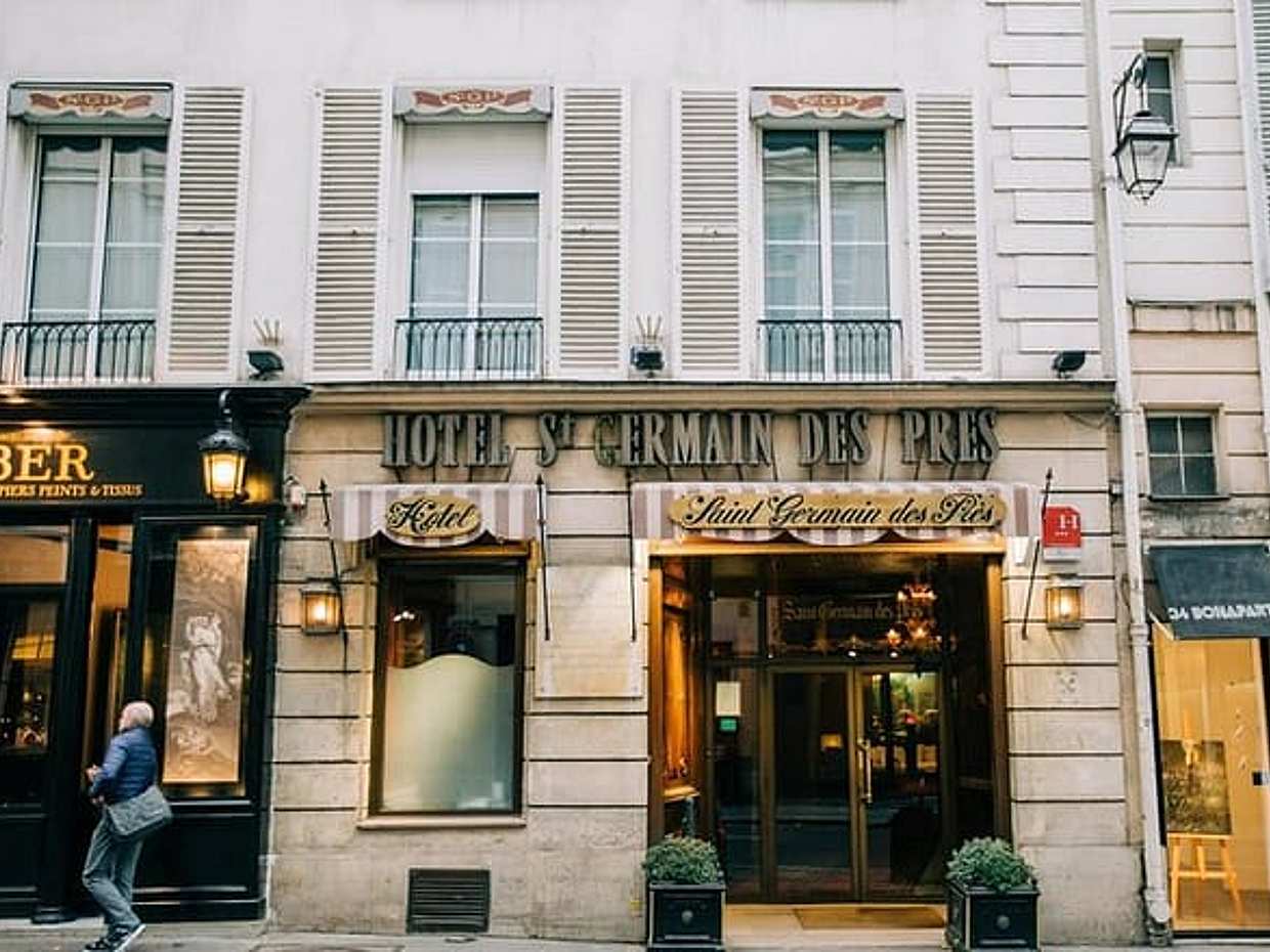 Eiffel with hotel pickup & Walking Tour in SaintGermain des Prés., photo 5
