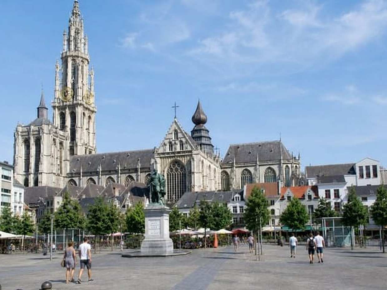 Antwerp Scavenger Hunt & Highlights Self-Guided Walking Tour in Belgium, photo 5