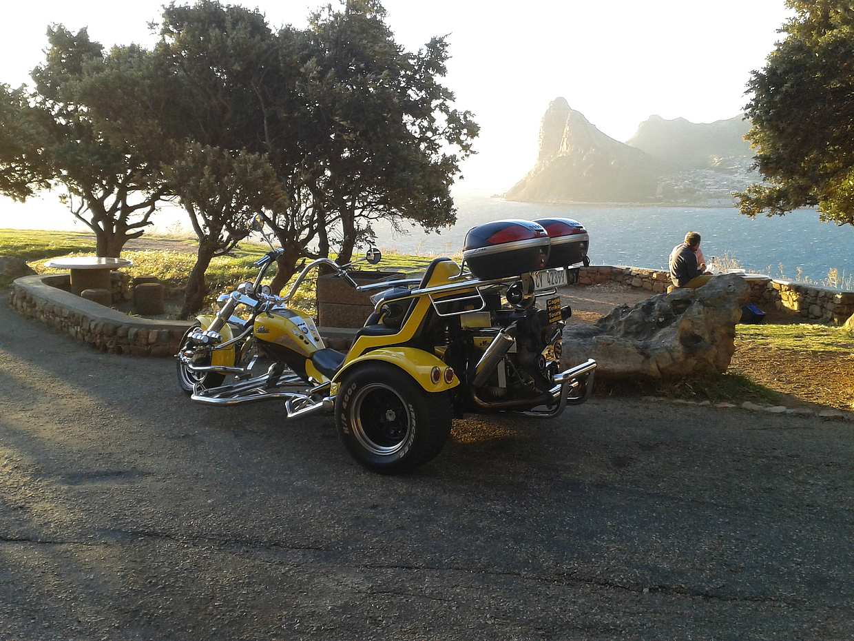 Romantik Chapman's Peak Gün Batımı Trike Turu