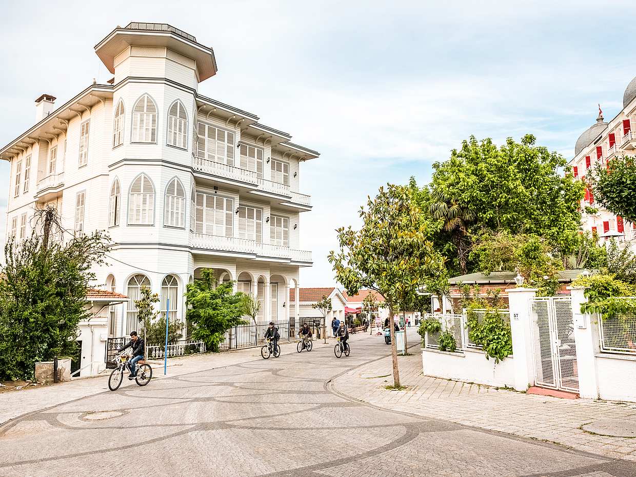 Tour en bicicleta por el casco antiguo de Estambul en Turquía
, photo 2