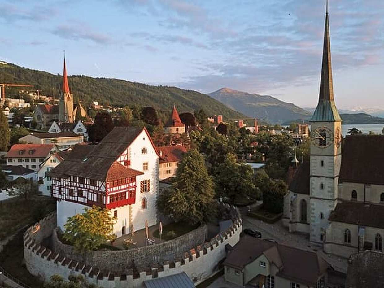 Privater Transfer von Lugano nach Zürich, 2 Std. Halt in Zug, Schweiz, photo 4
