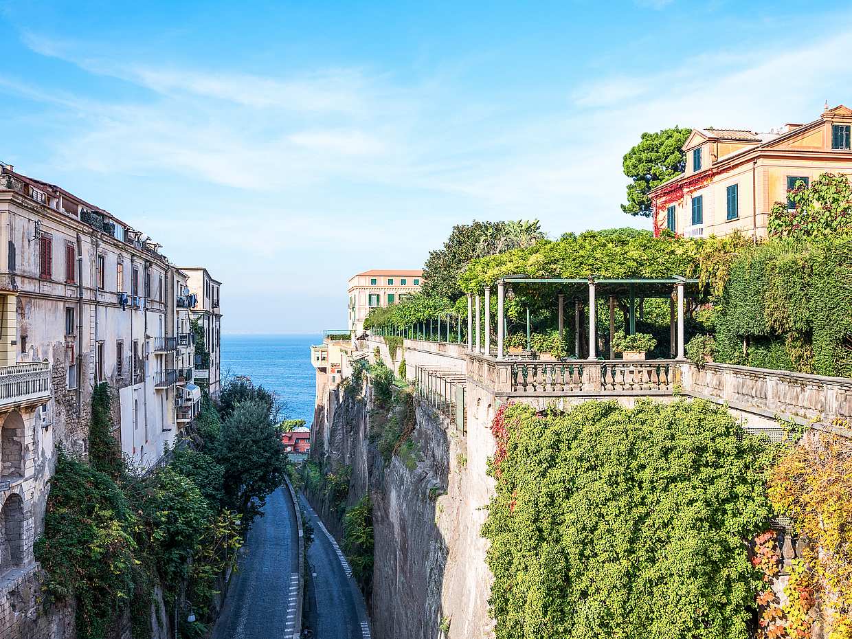 Lemon and Cheese Walking Tour in Sorrento, Italy, photo 3