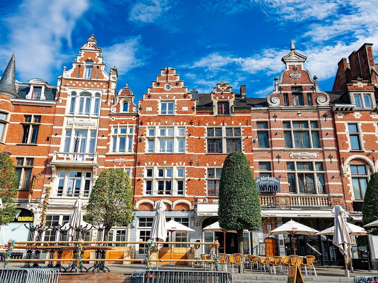 Leuven Private Tour: University Flair, Beer and Gorgeous Architecture. in Belgium, Brussels, photo 2