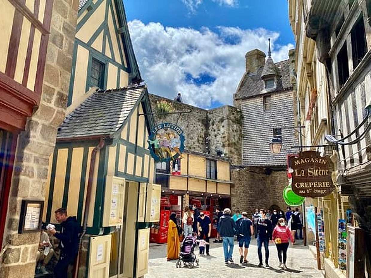 Mont Saint-Michel Small-group 2 to 7 people from Paris., photo 3