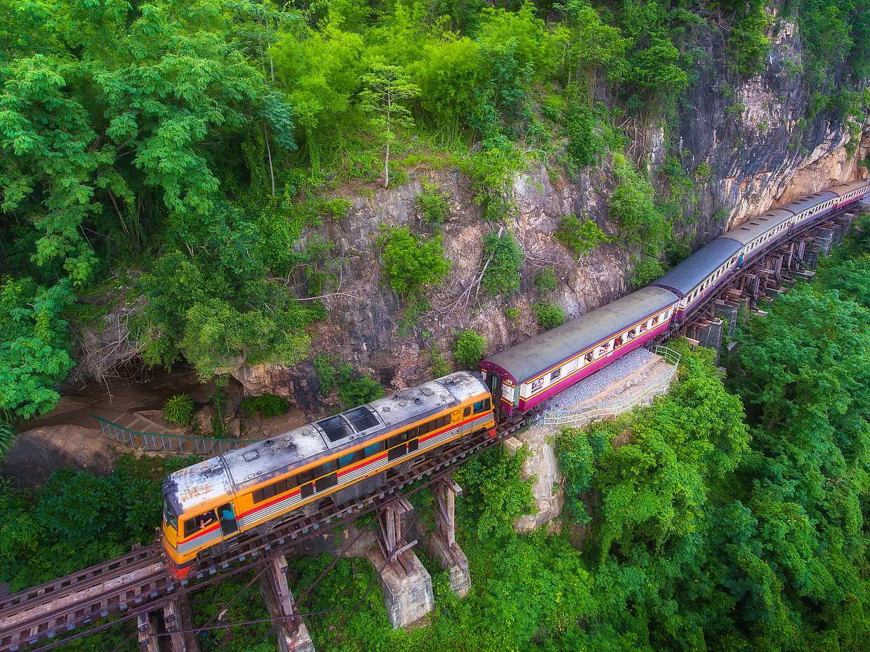 Индивидуальный тур к водопаду Эраван и в Канчанабури, Таиланд, из Бангкока.
, photo 2