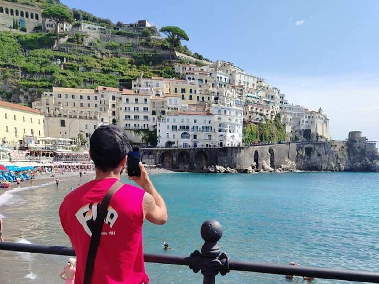 Private Day Trip from Rome to Amalfi and Positano with Luxury Car