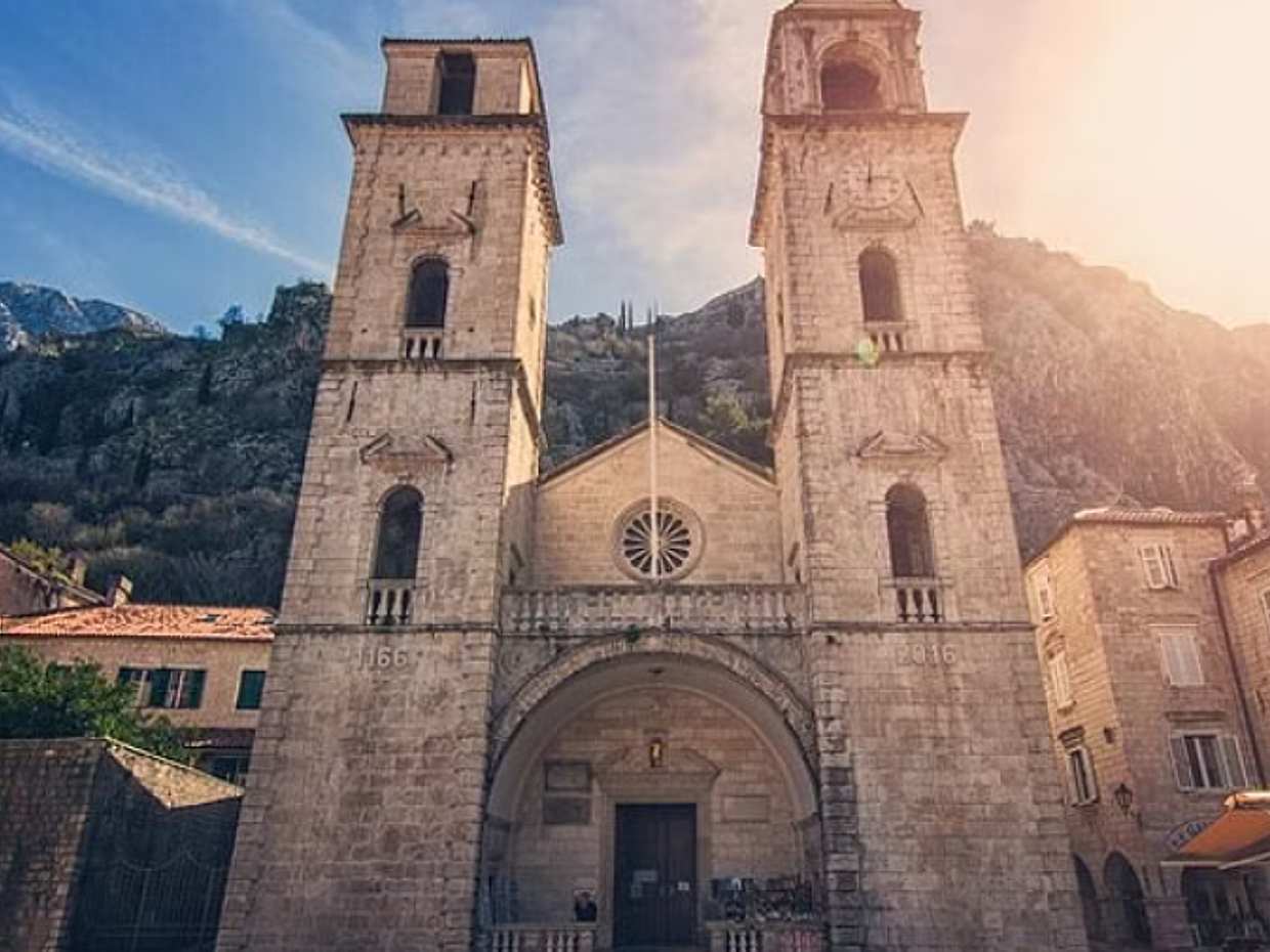 Group Full Day Tour: Kotor & Budva from Dubrovnik in Croatia, photo 3