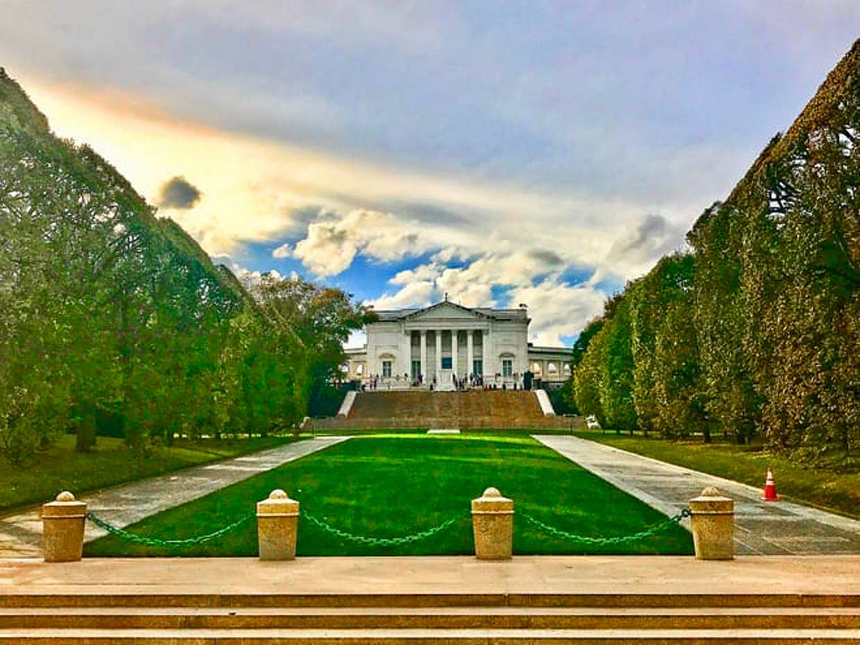 ARLINGTON CEMETERY TOUR, United States