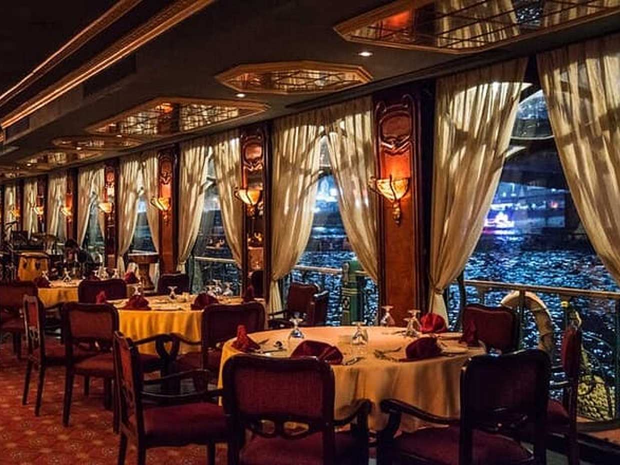 Dinner Cruise 5 Star - 4 Star with Bely Dance - Tanwra Show