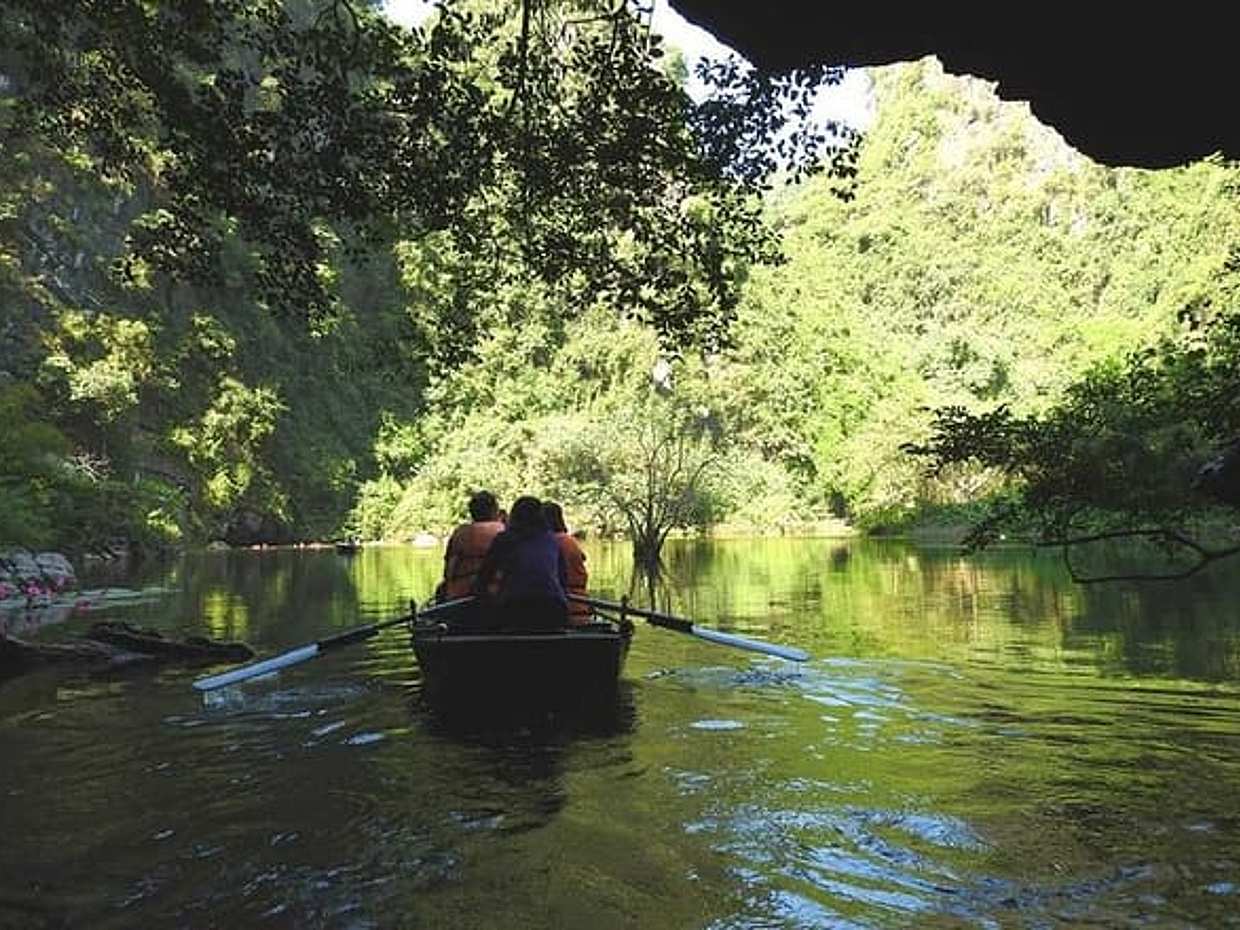 Private tour: Hoa Lu - Halong Bay On Land Day Tour