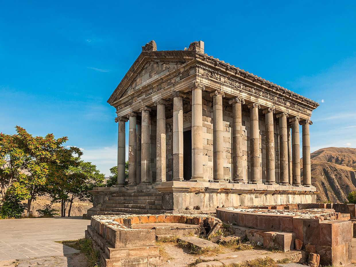 Discover Garni, Geghard, Symphony of Stones and Khor Virap Private Tour in Armenia, photo 3