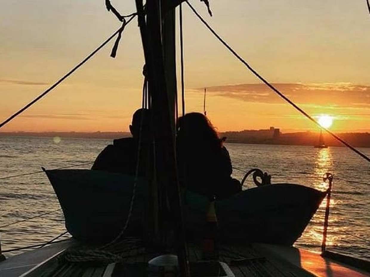 Sunset Sailing Tour On The Tagus River in Portugal, Lisboa, photo 3