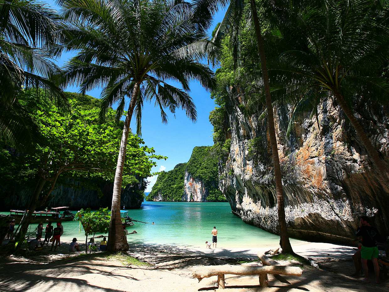 Krabi: Hong Island with Snorkeling and Swimming by Longtail Boat in Thailand, photo 2