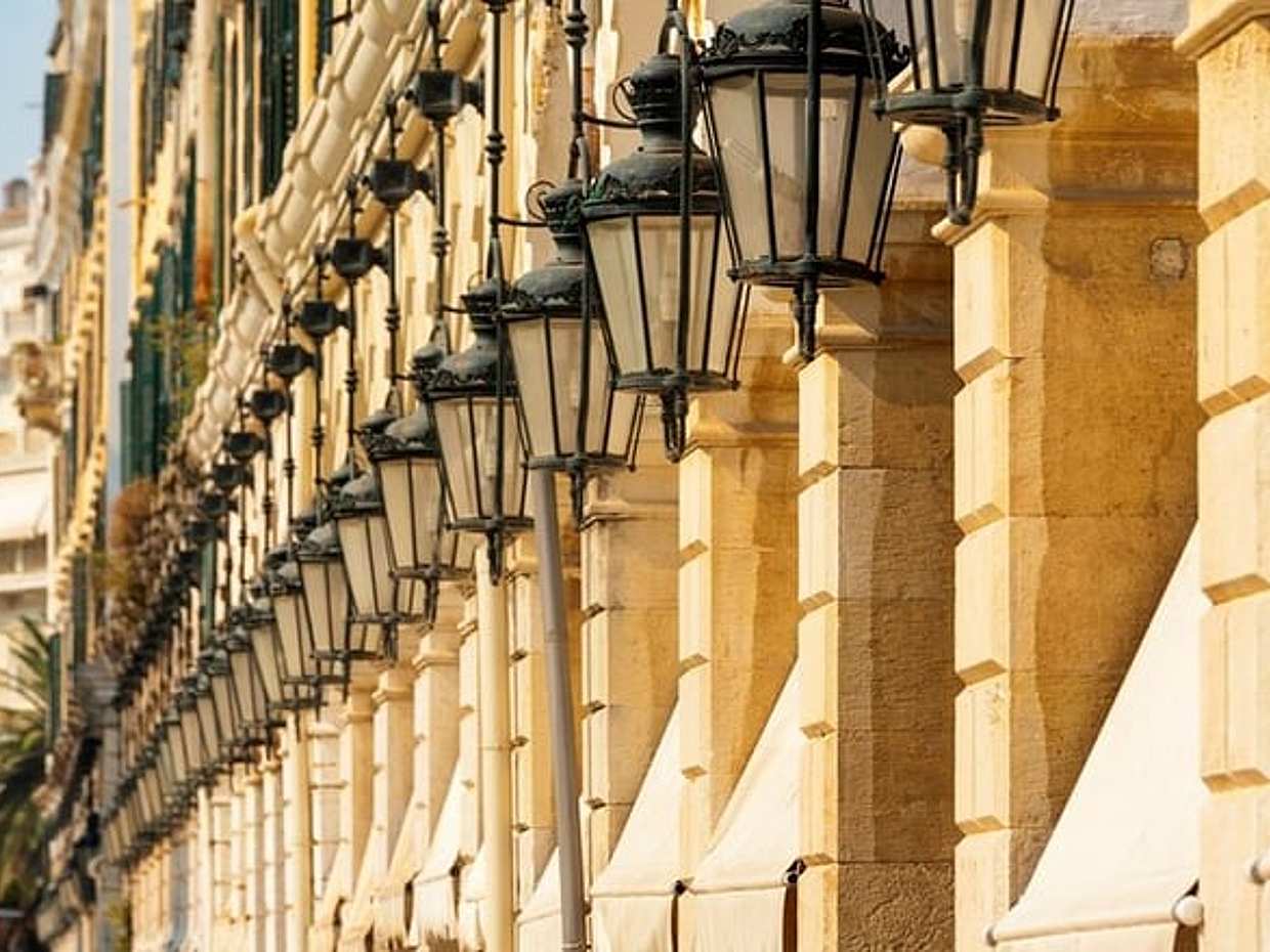 Corfu Scavenger Hunt & Highlights Self-Guided Walking Tour