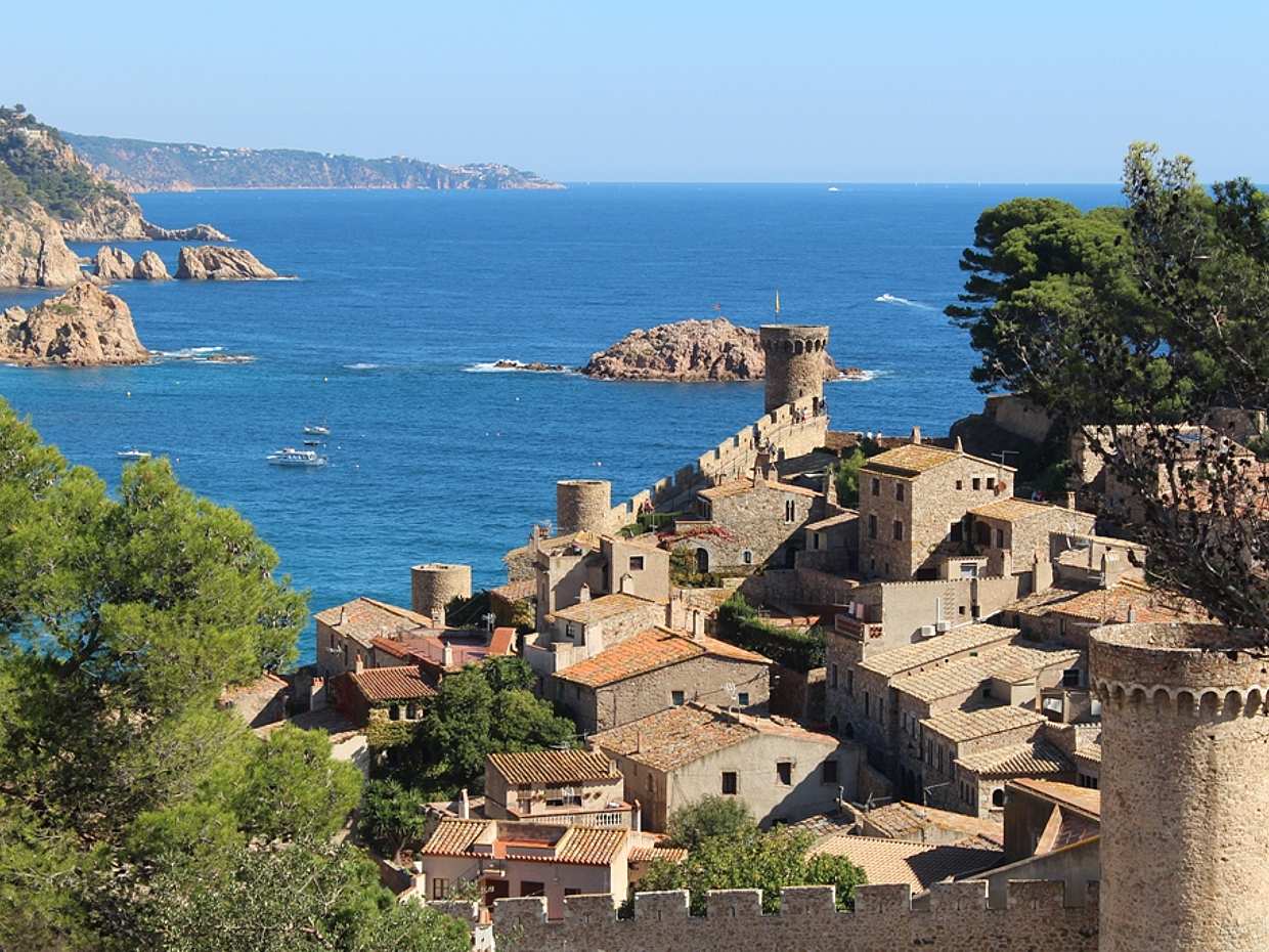 Costa Brava Day Tour With Boat Trip in Spain, Barcelona