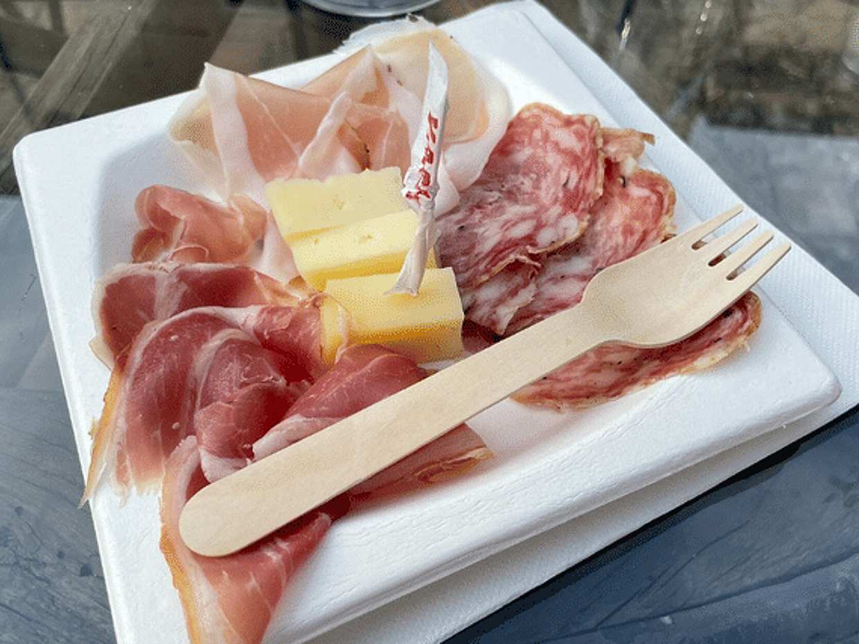 Soave Wine Tasting and Vineyard Tour in the Historical Center, photo 3