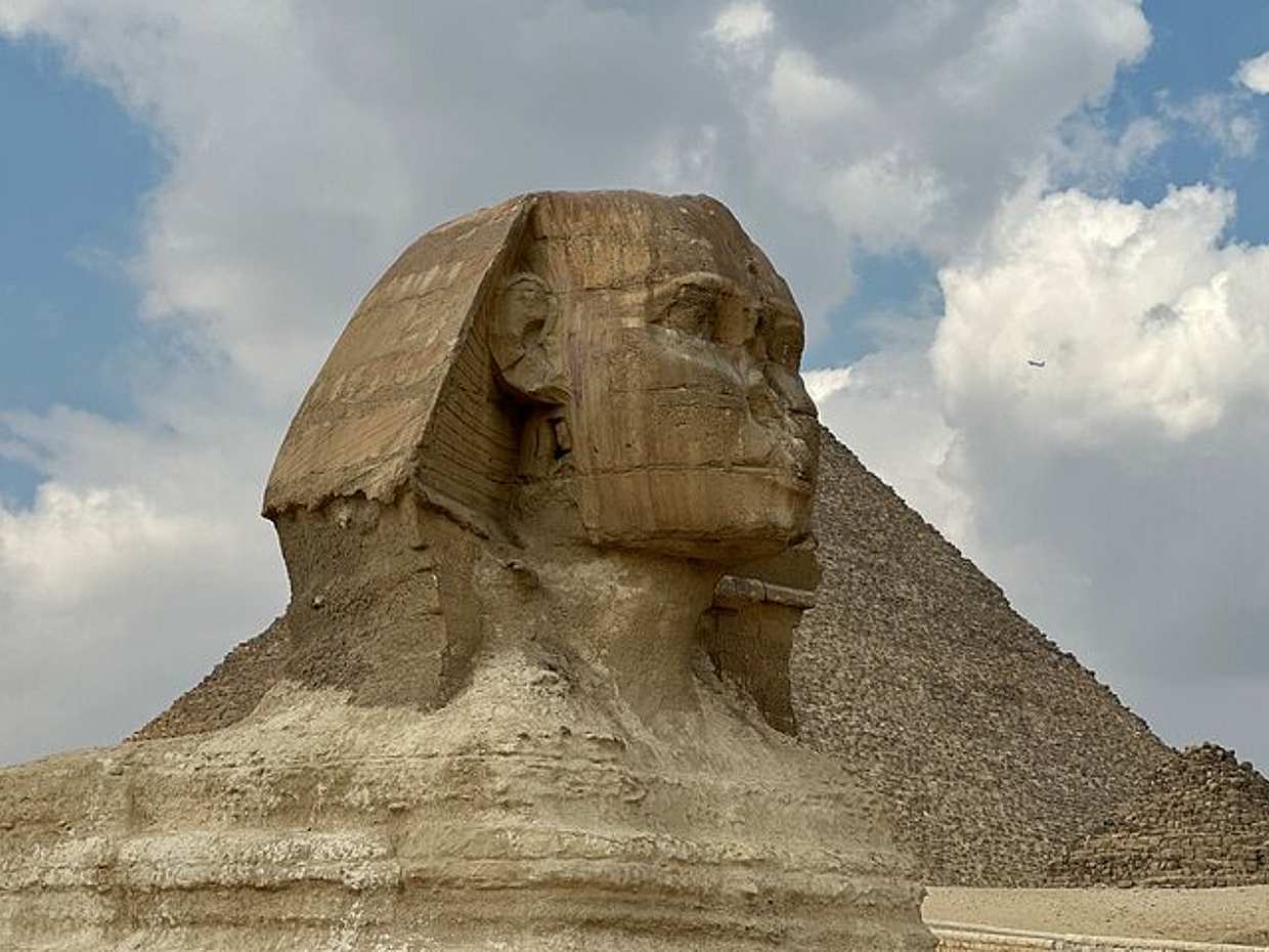 From Hurghada: Small Group Full-Day Tour to Egyptian Grand Museum GEM & Giza Pyramids, photo 2