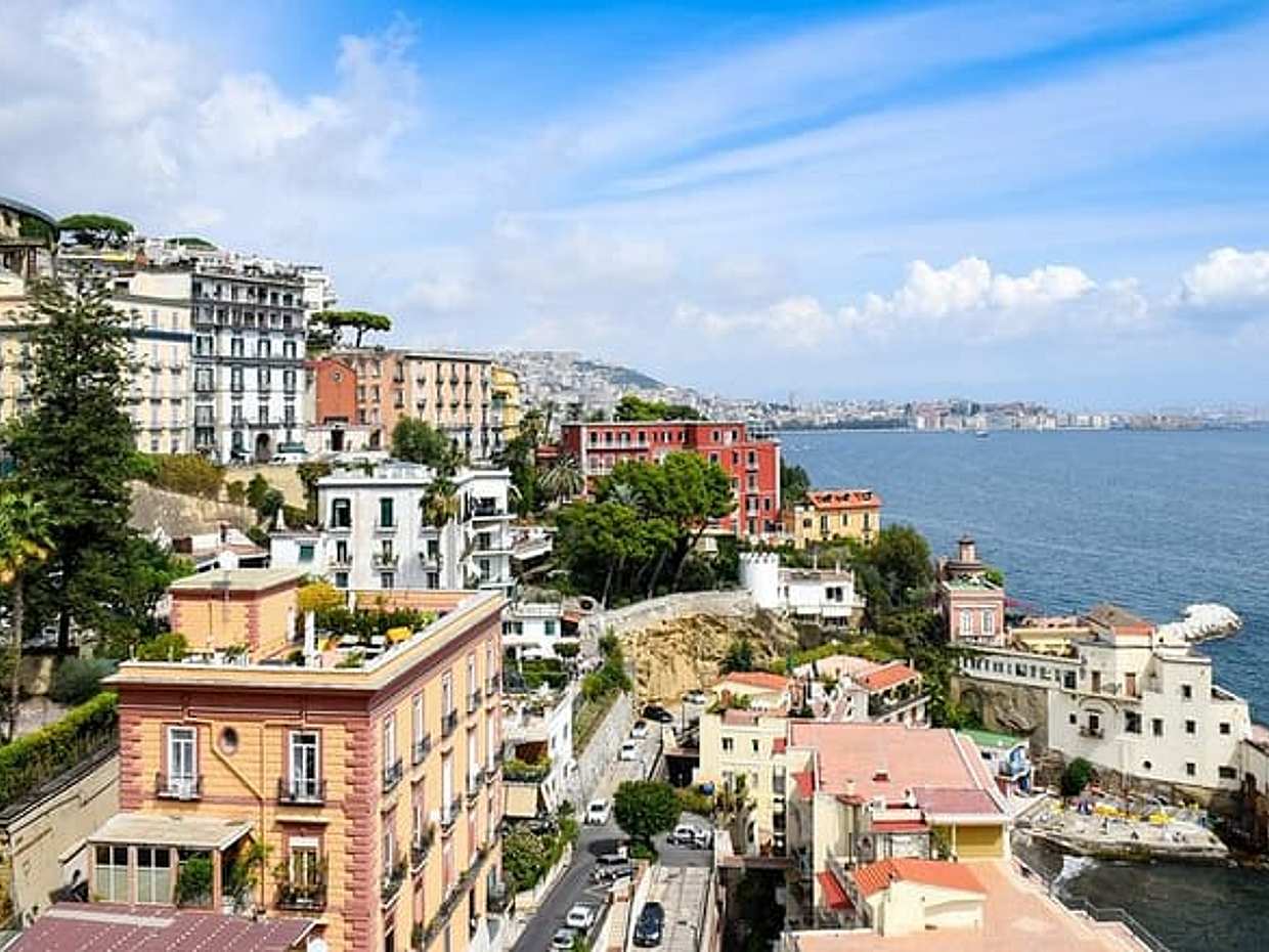 Matera to Naples Private Transfer with English-Speaking Driver