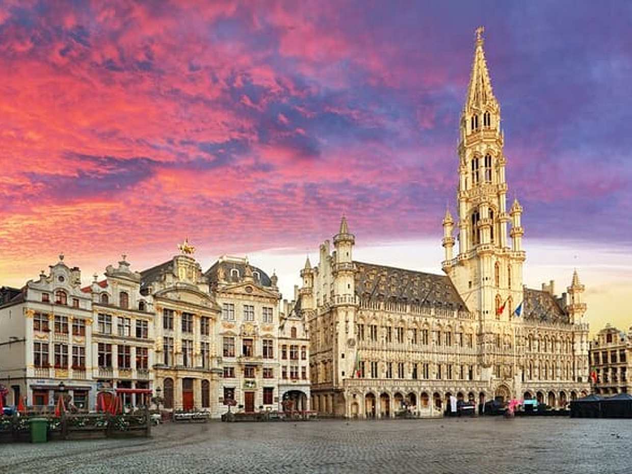 Private direct transfer from Paris to Brussels