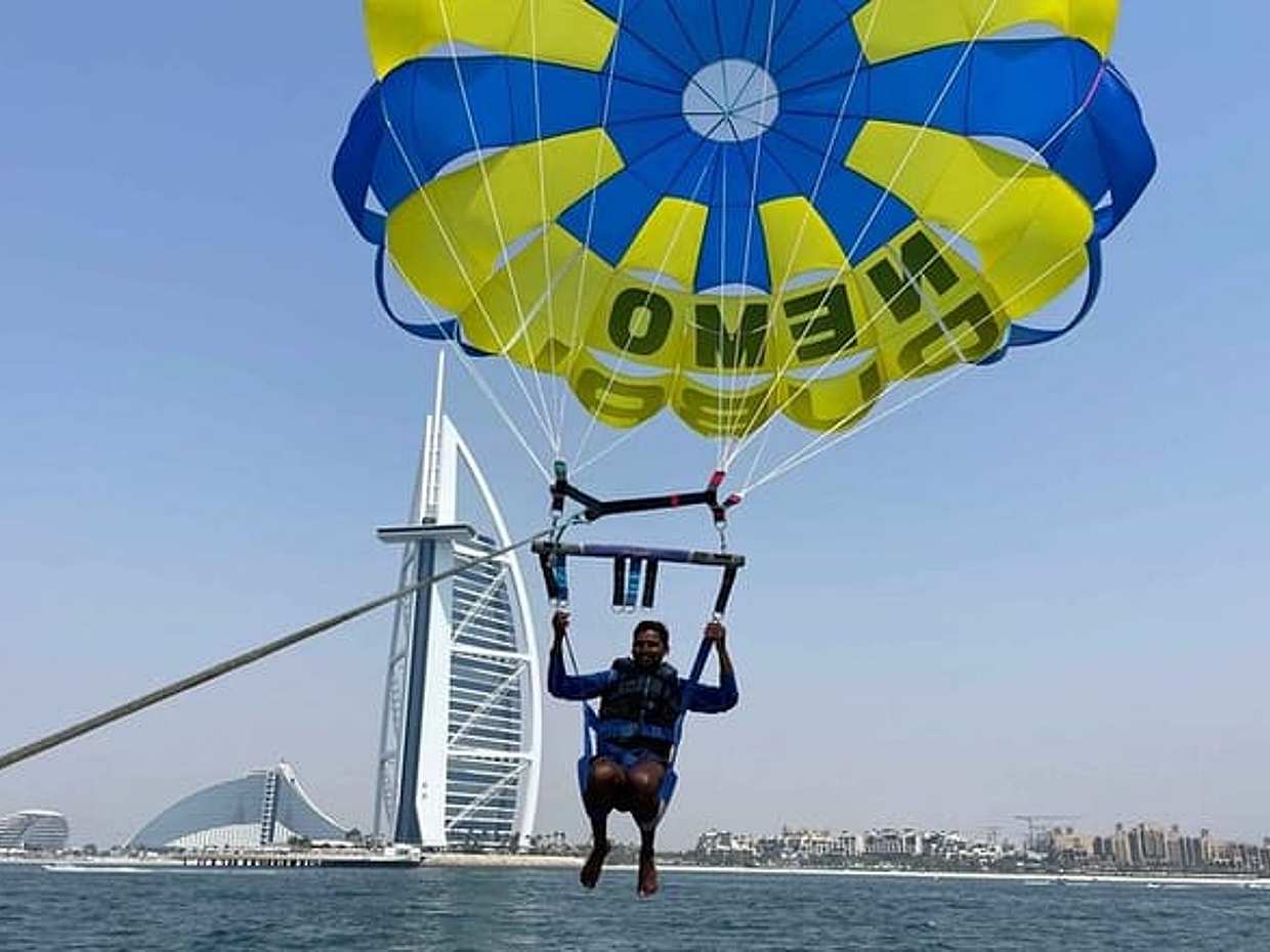 "Przygody z parasailingiem w Dubaju w Zjednoczonych Emiratach Arabskich", photo 2