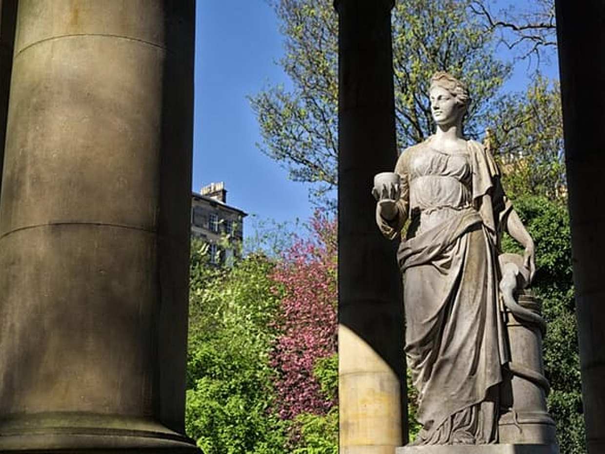 True Love Outdoor Escape Game in Romantic Edinburgh in United Kingdom, photo 5