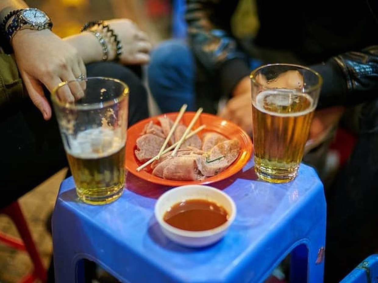 Hanoi Half-Day Street Food Walking Tour and Cultural Experience
