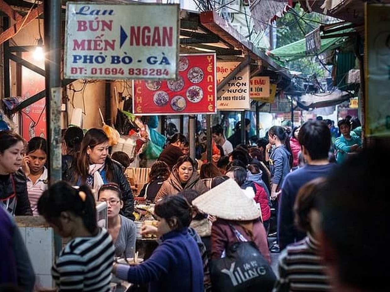 Private Half-Day Hanoi Street Food Tour, photo 2