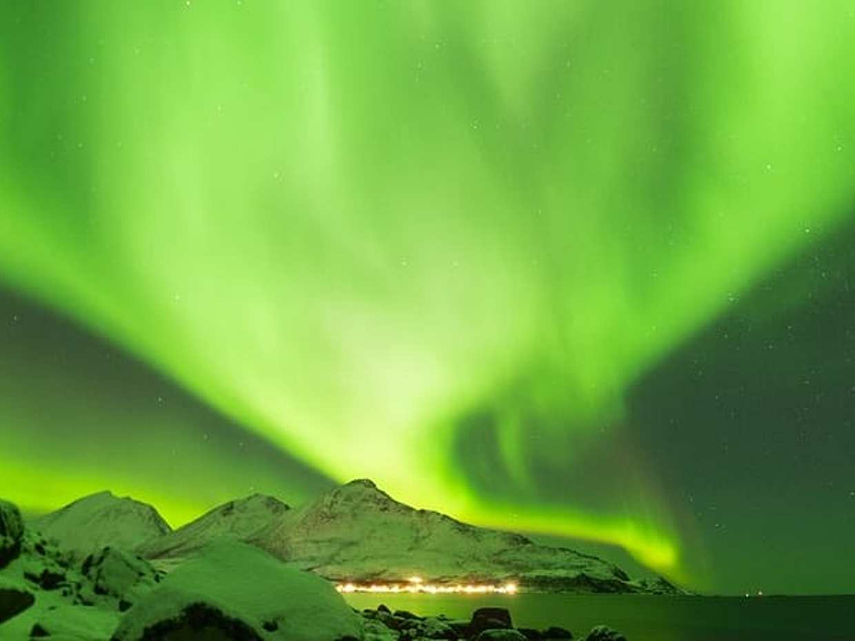 Tromsø Island Snowshoe Hike with Free Photos & Arctic Meal