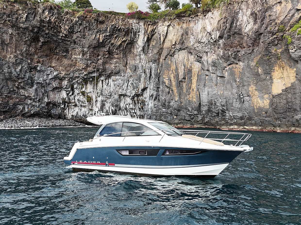 Private Yacht Tour: Cabo Girão & Crystal Waters in Portugal, Funchal