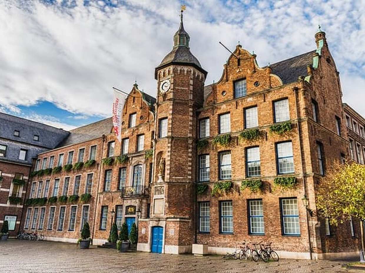 Dusseldorf Caça ao Tesouro e Destaques Tour a Pé Autoguiado, photo 4