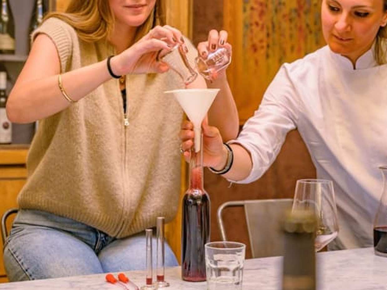 Blend Your Own Wine: Exclusive Small-Group Experience, photo 4