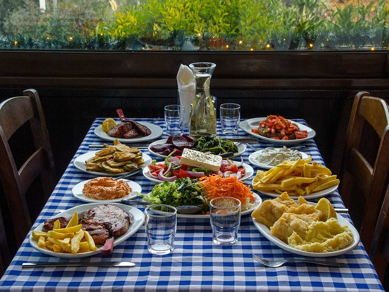 Airport Transfer & Food Experience in Greece, Athens, photo 4