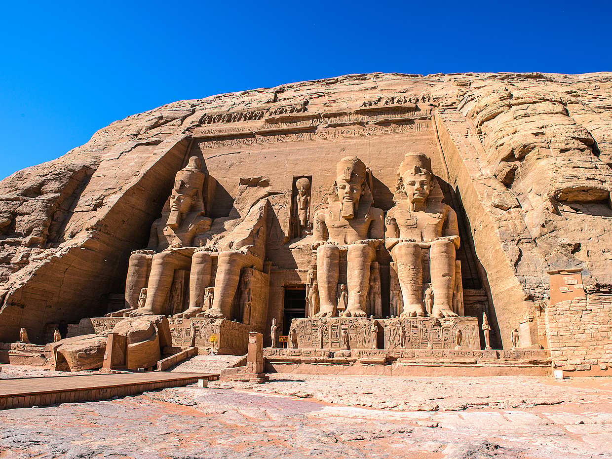 Tour privado guiado a Abu Simbel desde Asuán en Egipto., photo 2