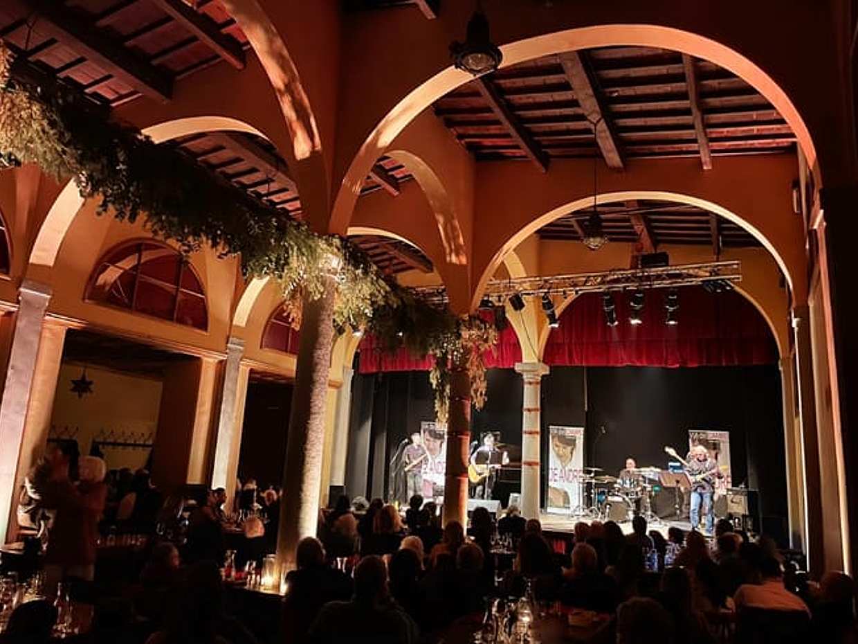 Florence: Dinner & show at the Teatro del Sale, photo 4