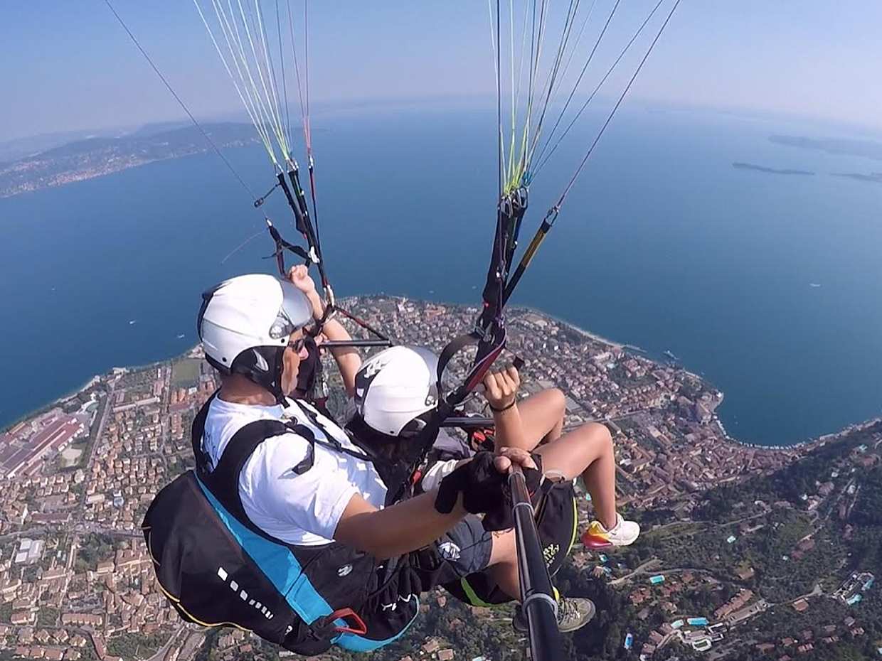Garda Lake Paragliding with Experienced Instructor, photo 5