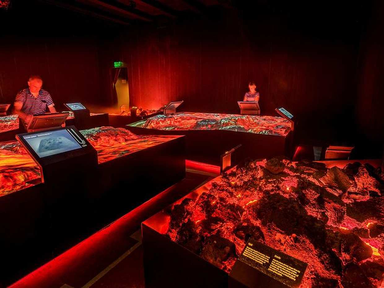Icelandic Lava Show Tour, photo 2