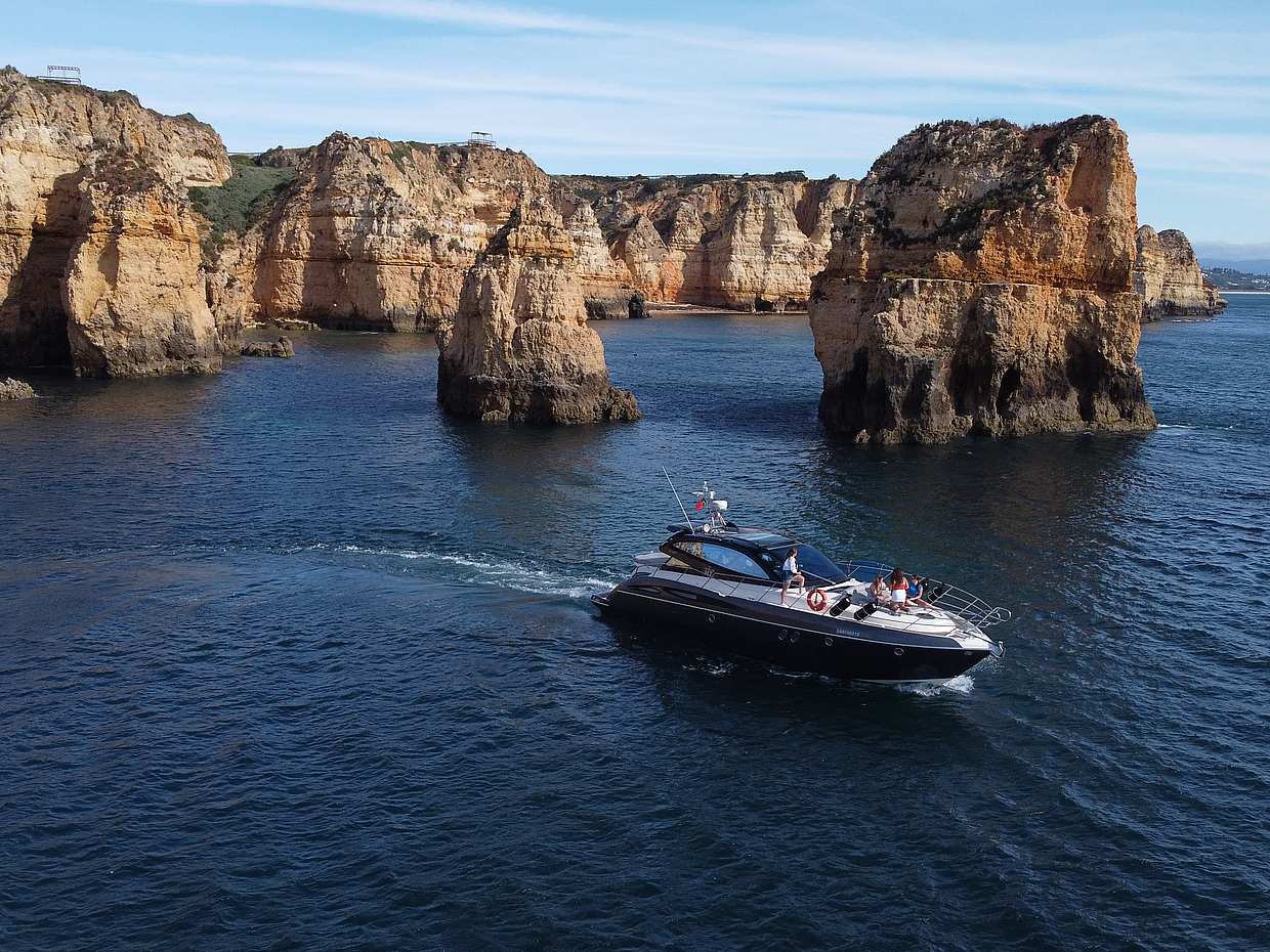 Rozkoszuj się zapierającym dech w piersiach krajobrazem wybrzeża Algarve w Portugalii, Lagos., photo 5
