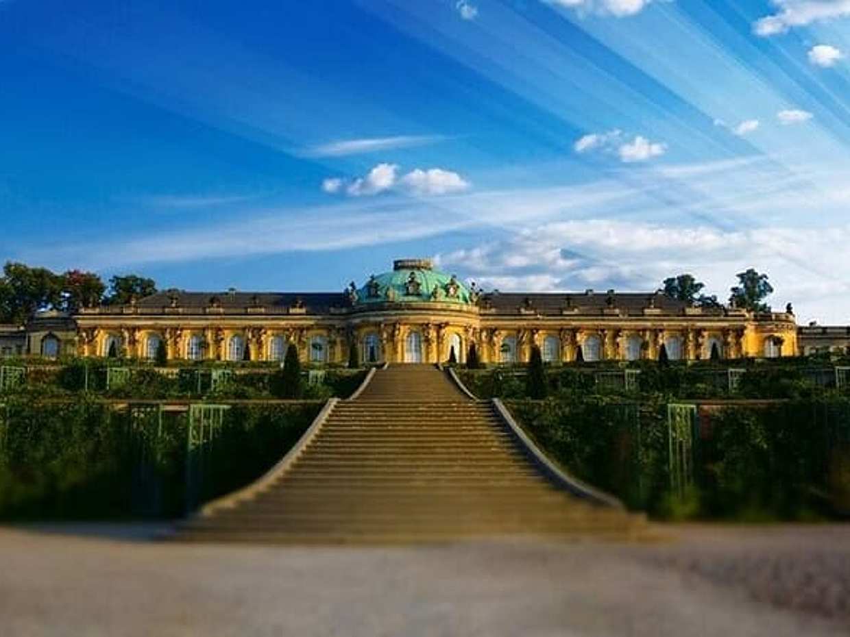 Private day trip Berlin to Potsdam, Sachsenhausen, local driver in Germany
