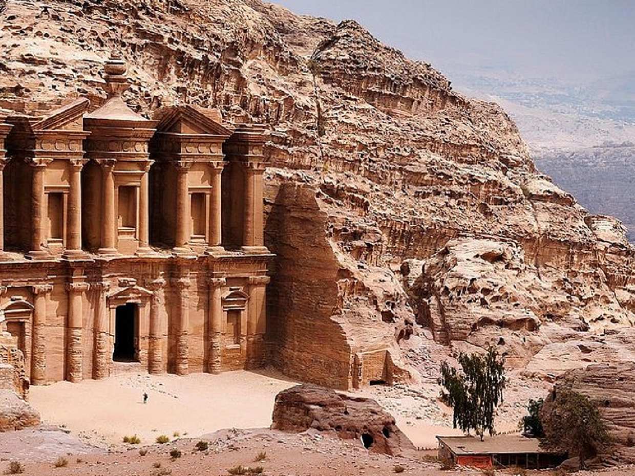 مغامرة البتراء ووادي رم والبحر الميت السريعة - فندق 3 نجوم (ليلة واحدة في البتراء، ليلة واحدة في وادي رم) في الأردن، عمان
, photo 3