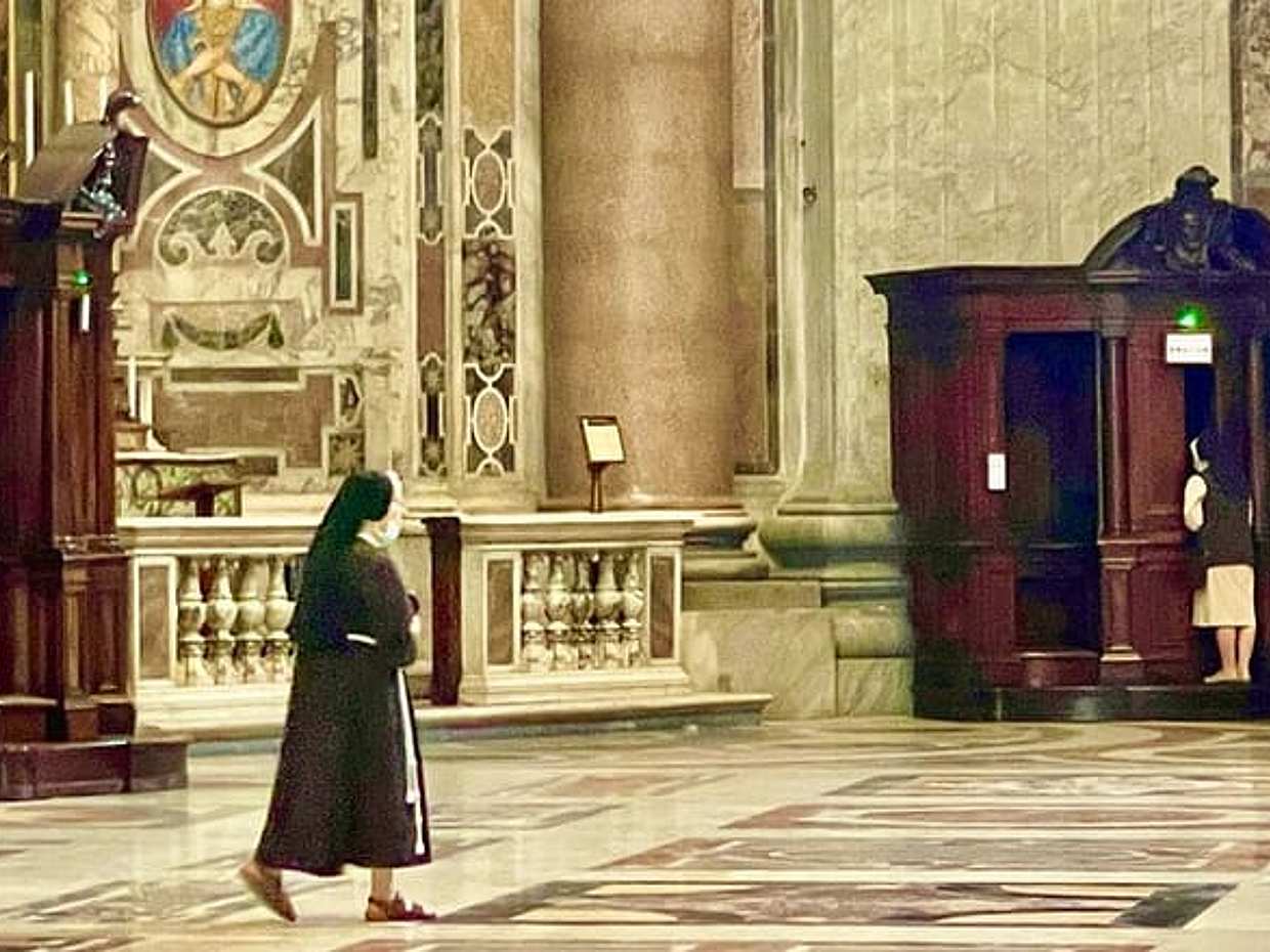 Rome St Peter's Basilica, and Climb the Dome Group Tour, photo 5