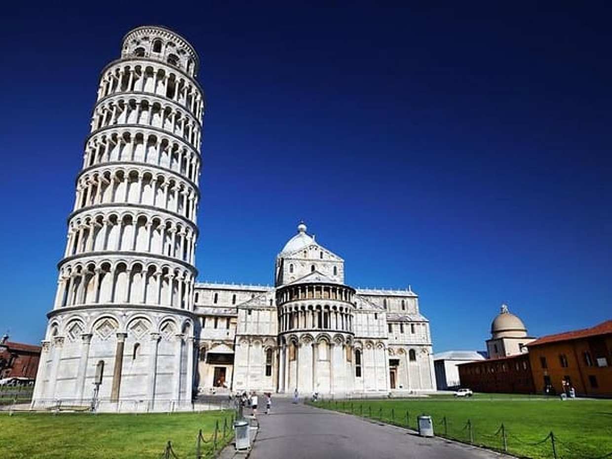 Exclusive Private Shore Excursion from Livorno port to Pisa and Lucca, photo 4